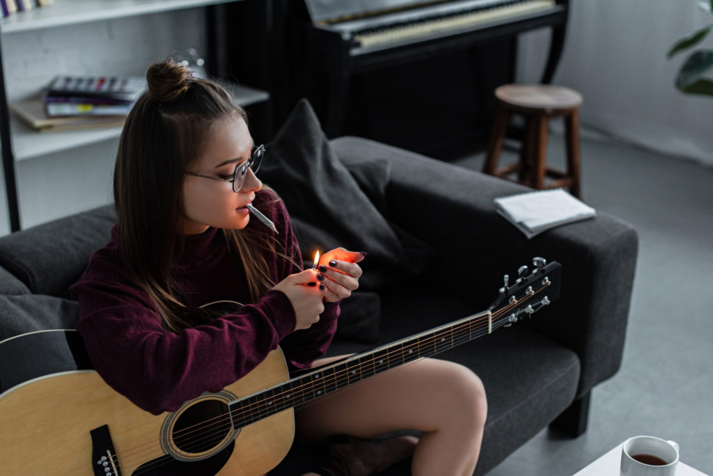Weed and singing A deep dive into their connection.